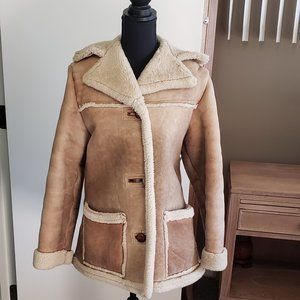'70's sheepskin coat,  size 4, Buckingham furs, buckskin color